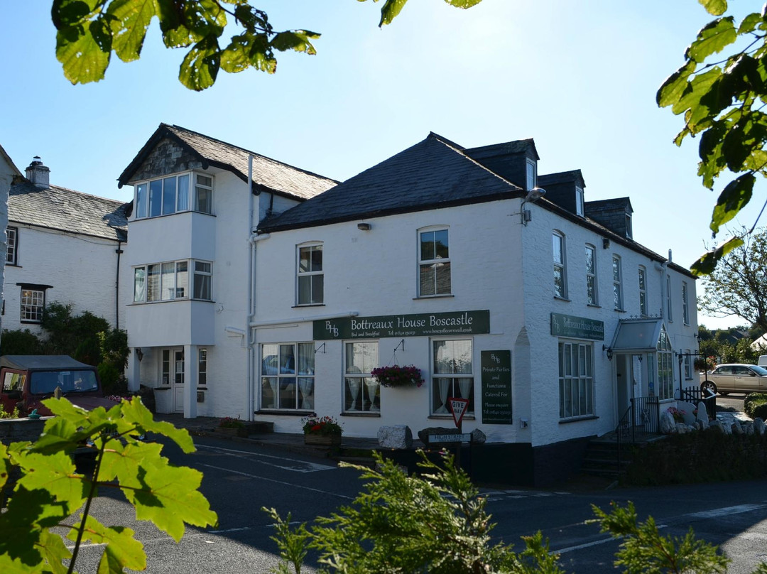 Bottreaux House Bed & Breakfast