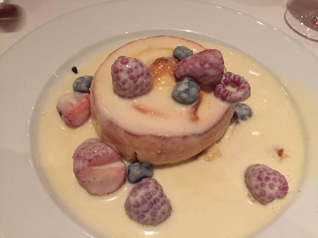 贝尔蒙特餐馆和美食-Iron Gate Restaurant