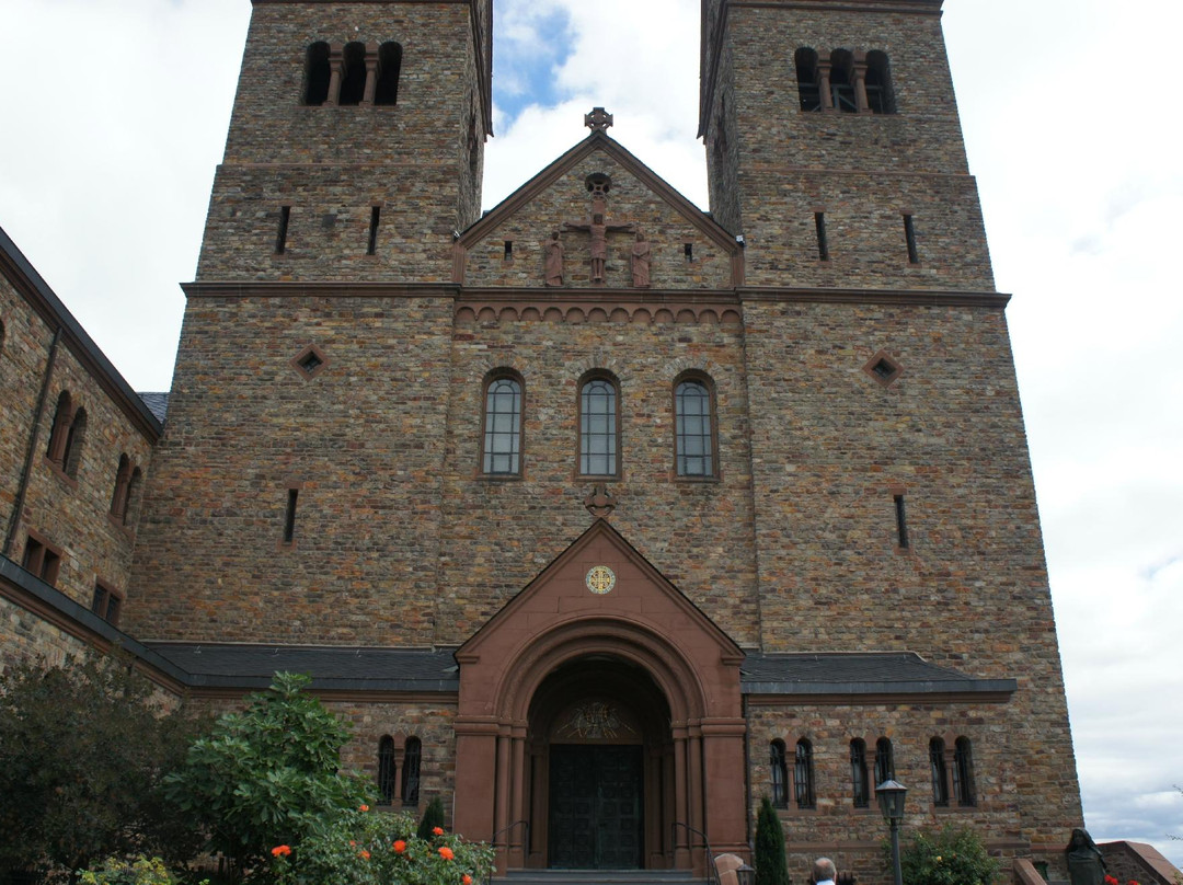 Benedictine Abbey of St. Hildegard-吕德斯海姆必去景点