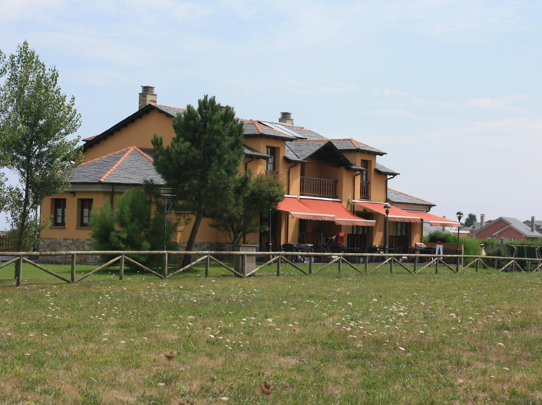 Apartamentos Rurales Los Pontigos