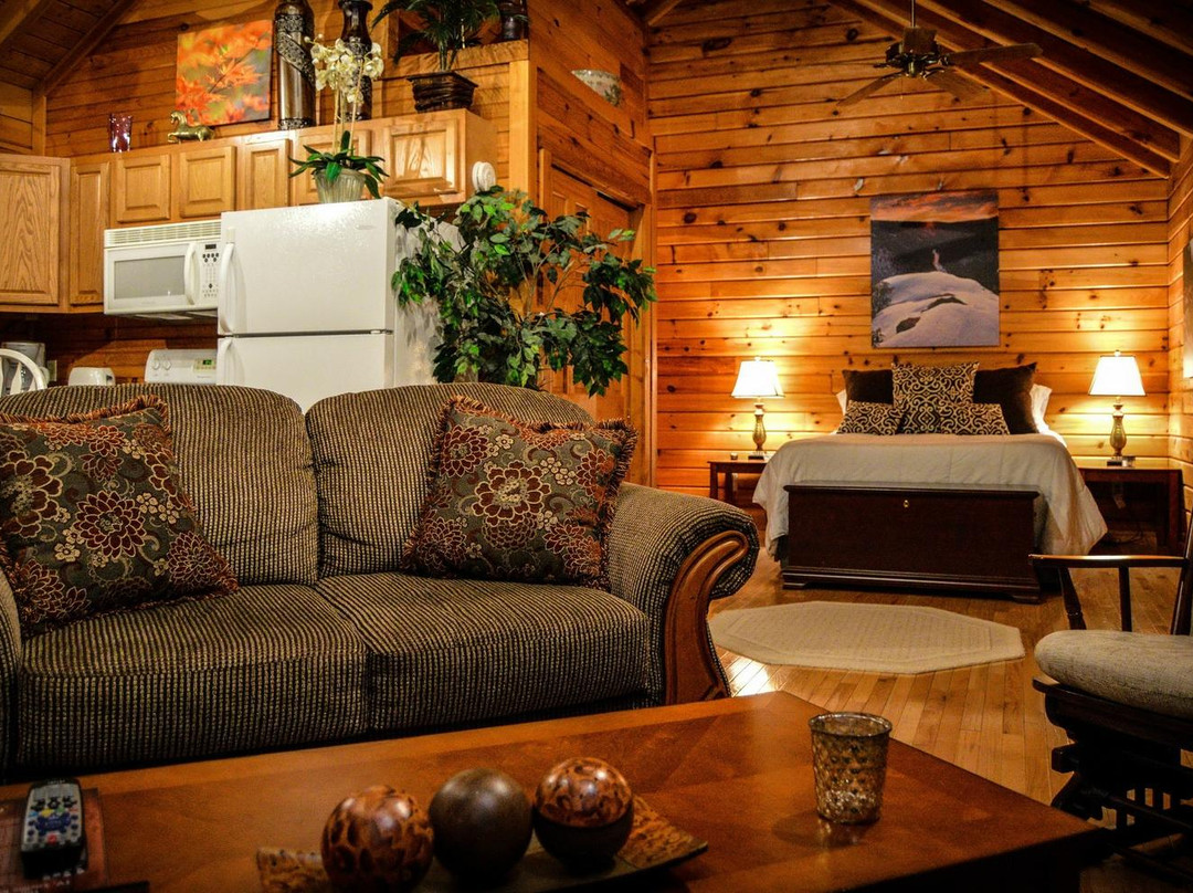 Golden Anchor Cabins
