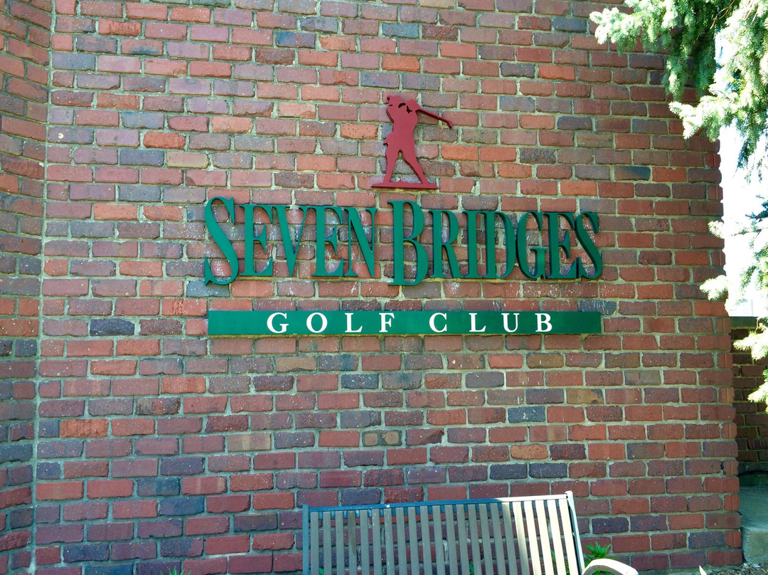 Seven Bridges Golf Club-Woodridge必去景点