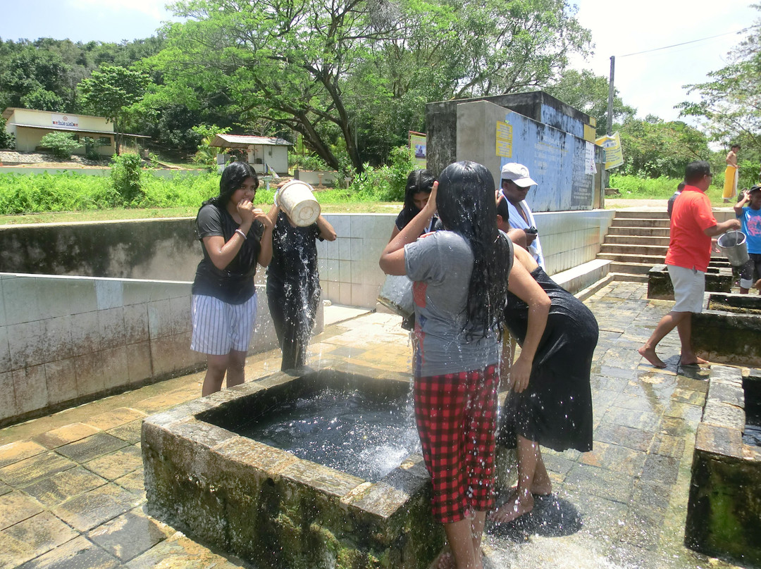 Kanniya Hot Springs-Trincomalee必去景点