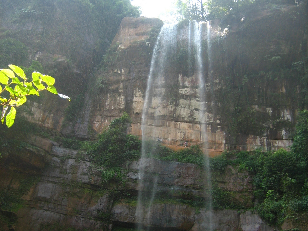 贵州燕子岩景点图片