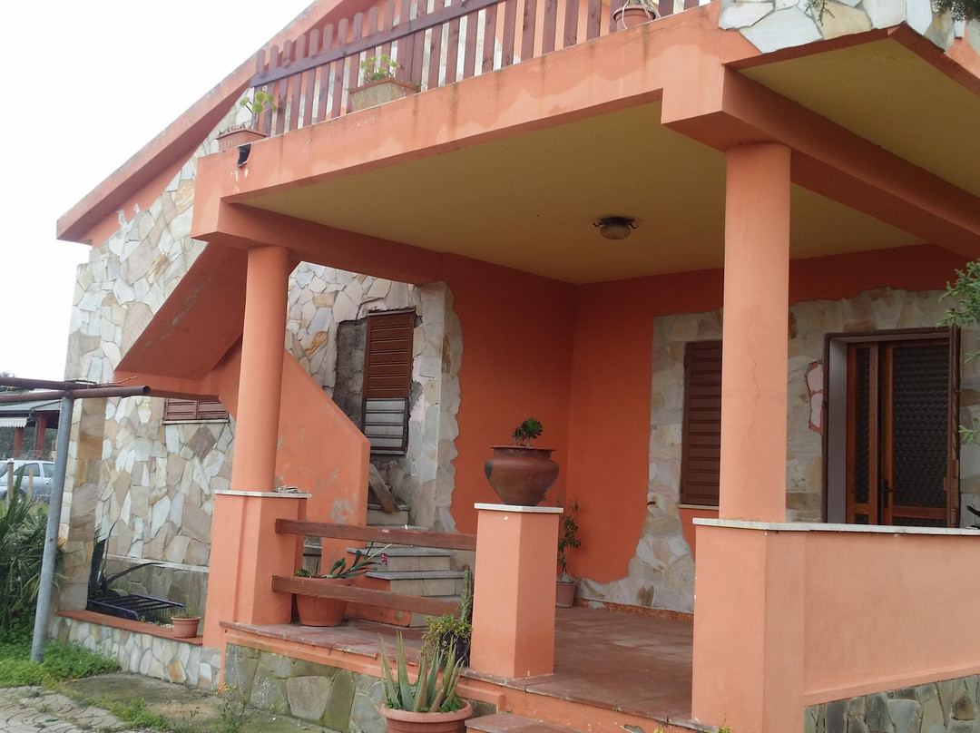 Marina di Sorso酒店住宿-B&B Da Silvana Sorso