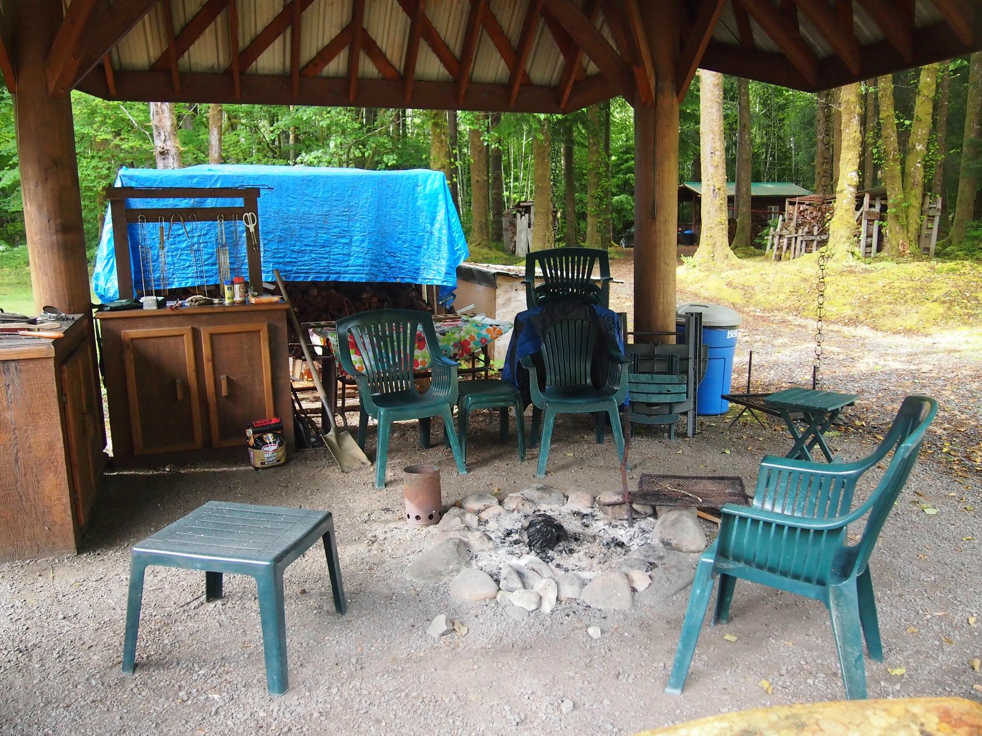 Huckleberry Lodge Cabins-浴室