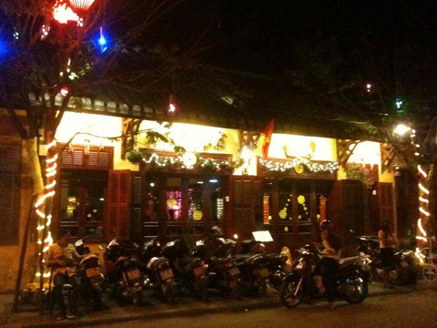 Guitar Hawaii Hoi An Live Music Bar-会安必去景点