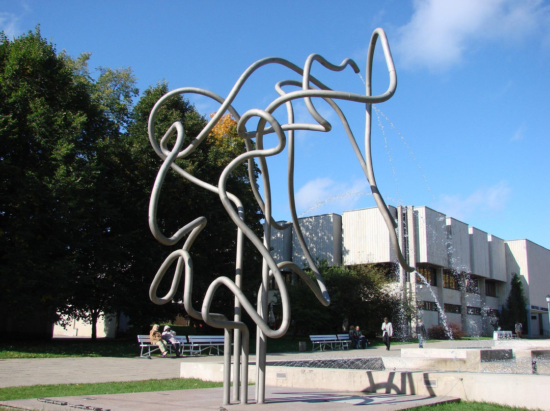 Monument to Juri Lotman-塔尔图必去景点