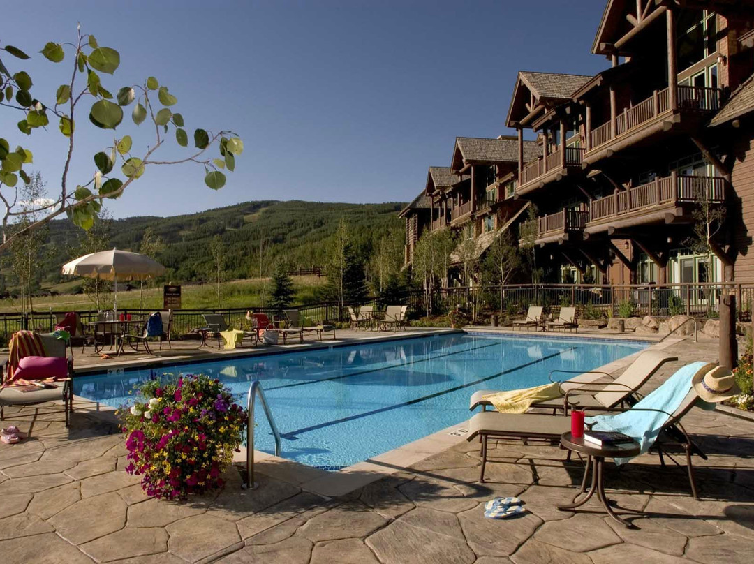 Horizon Pass Lodge
