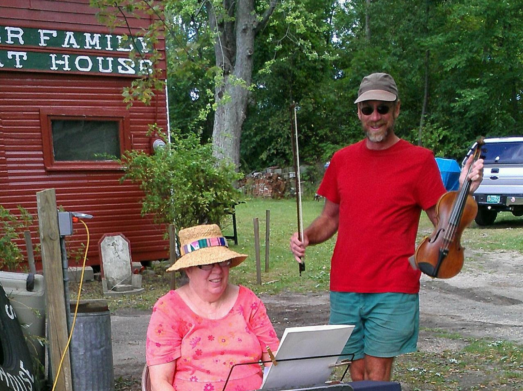 Auer Family Boathouse-伯灵顿必去景点