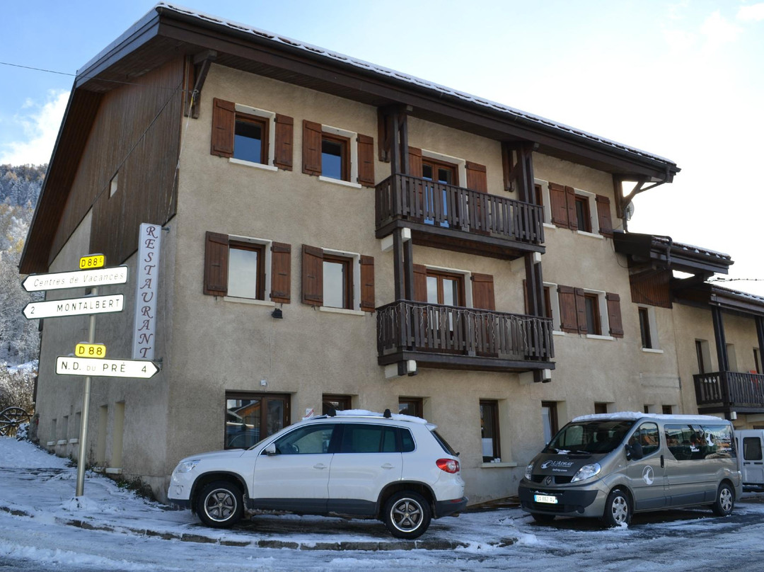 Montalbert酒店住宿-Hotel Restaurant L'Adray