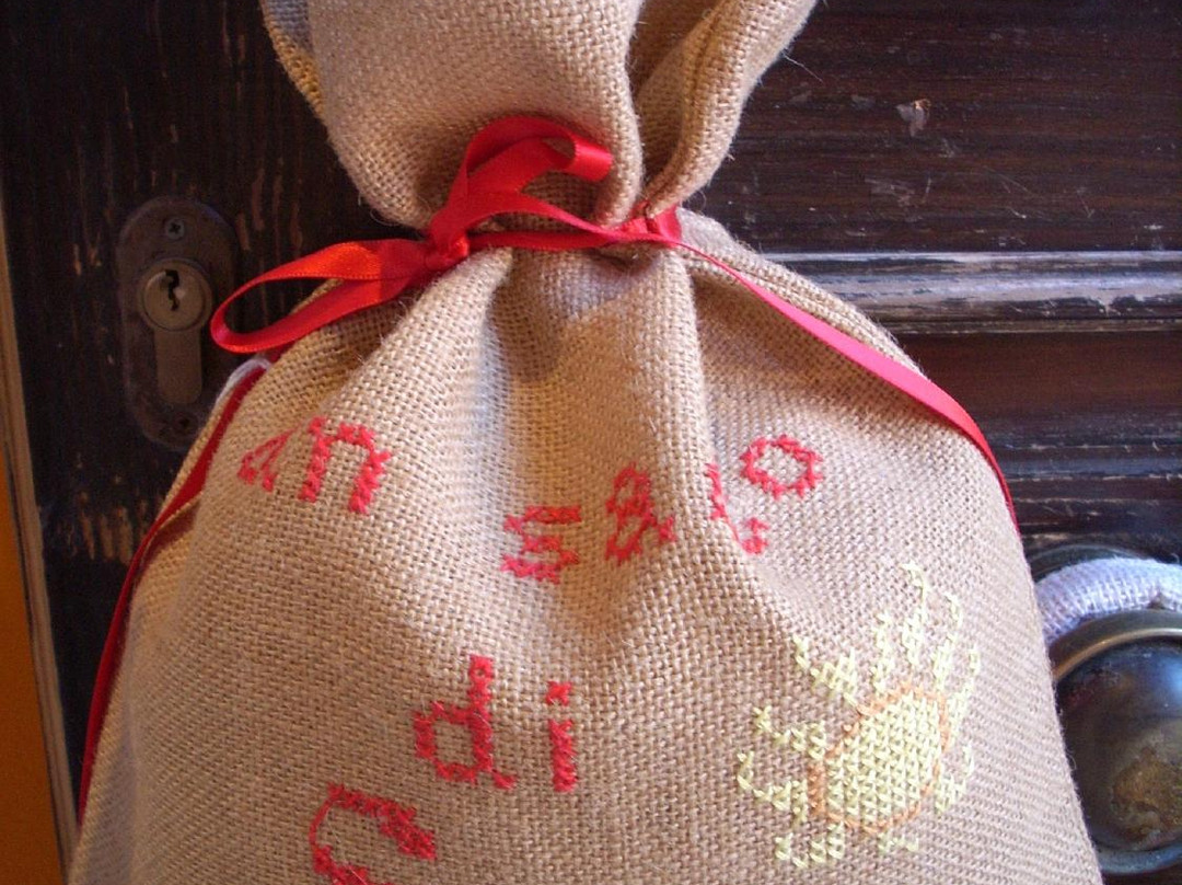 S'Arregordu - Candele Artigianali e Souvenirs della Sardegna-Iglesias必去景点