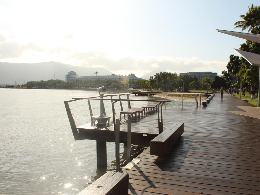 滨海栈道-凯恩斯必去景点