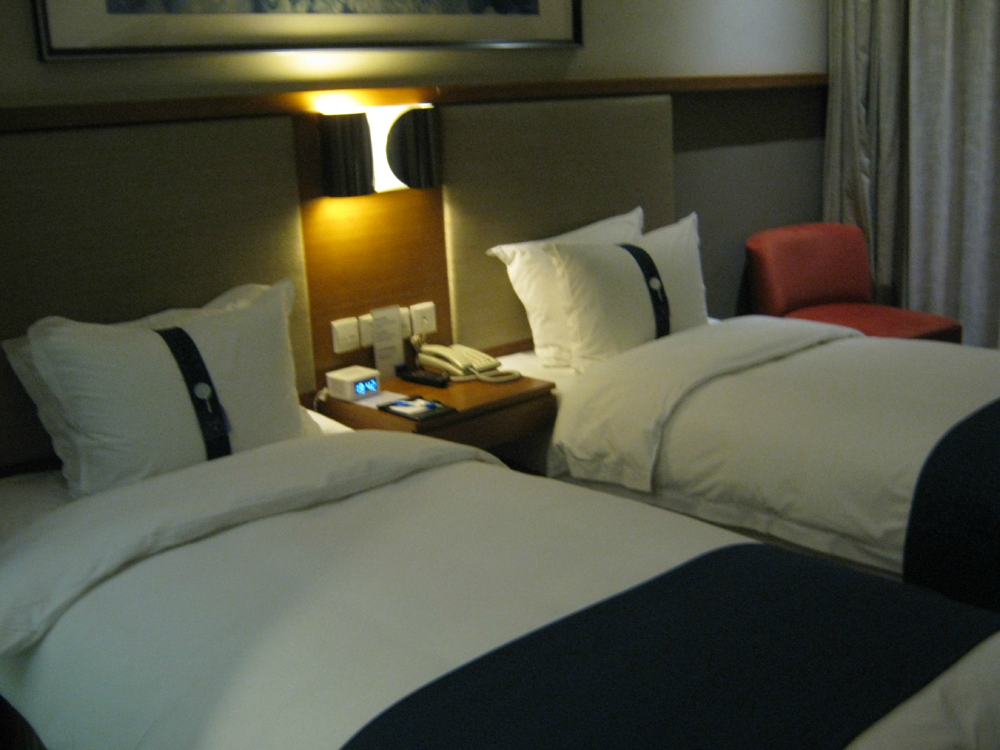 重庆长都假日酒店-客卧