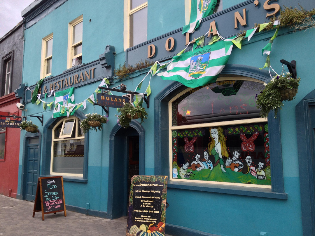 Dolan's Pub & Live Music Venue-利默里克必去景点