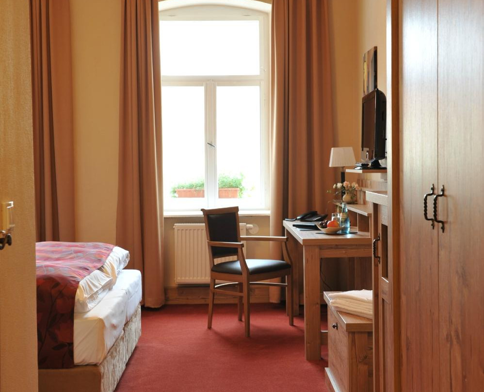 Hotel Goldner Löewe主图