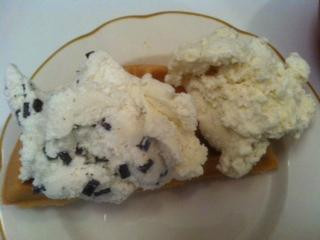 Two Cents Plain Ice Cream Prlr