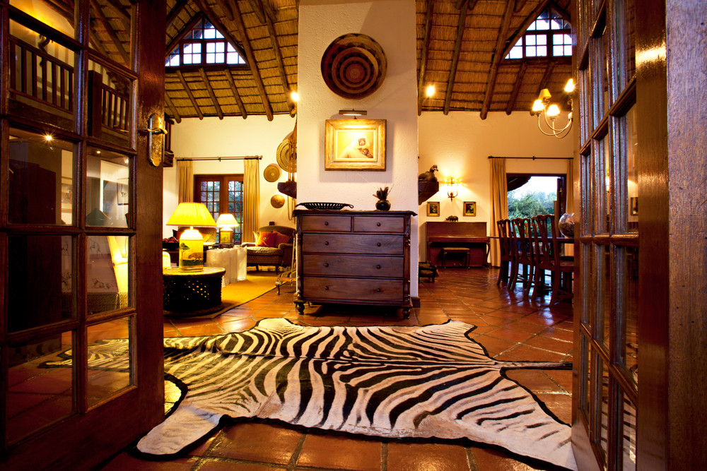 Jembisa Bush Home主图