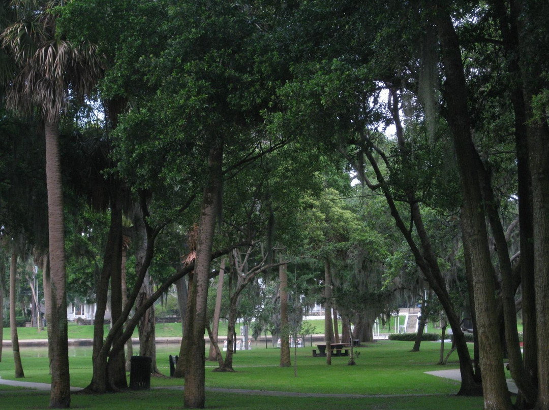 Whitcomb Bayou-塔彭斯普林斯必去景点