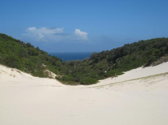 Straddie Adventures-North Stradbroke Island必去景点