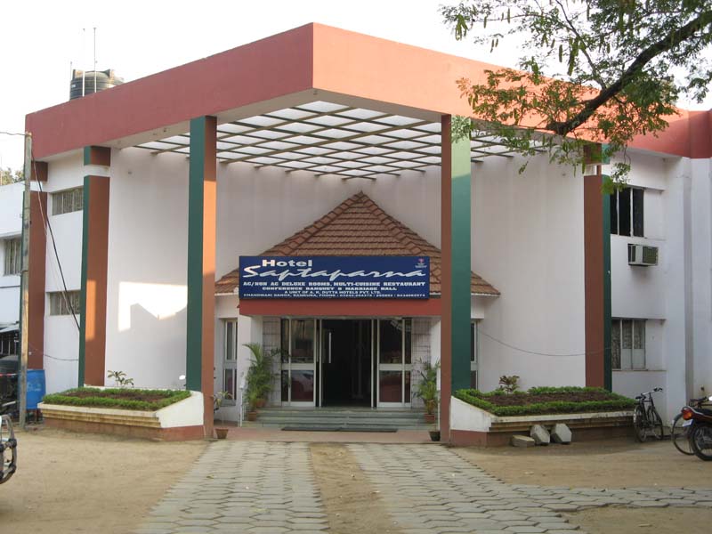 Hotel Saptaparna-官方