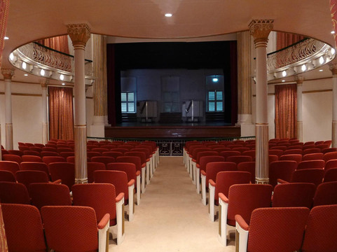 伯多禄五世剧院 -澳门必去景点