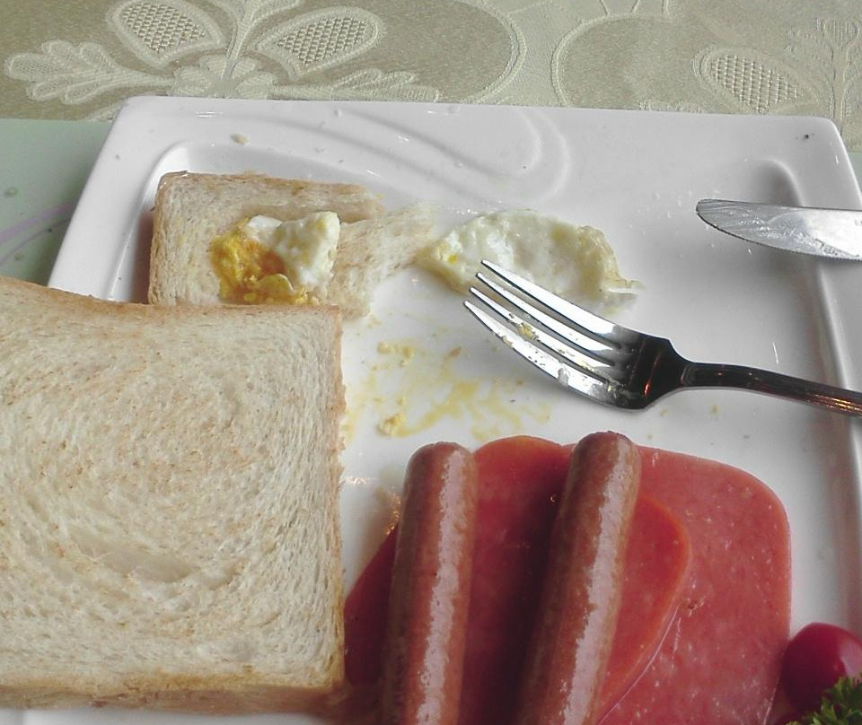 汤泉春天高尔夫酒店主图