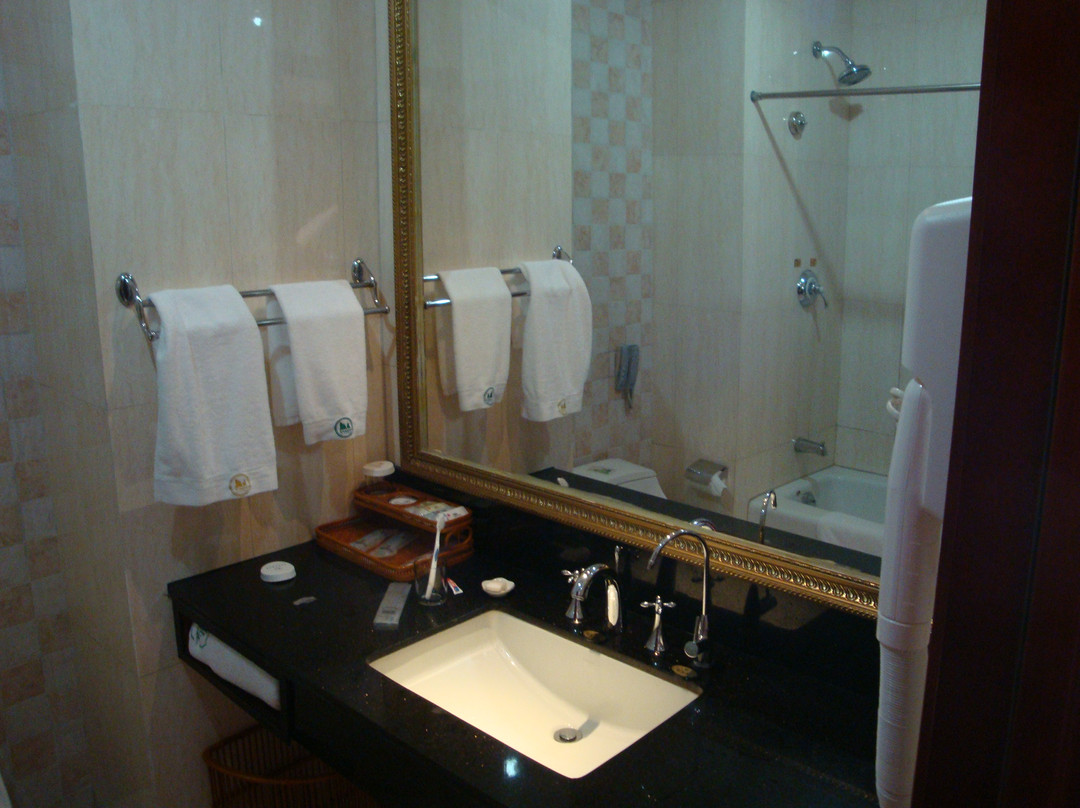 东海月亮湾海景酒店主图