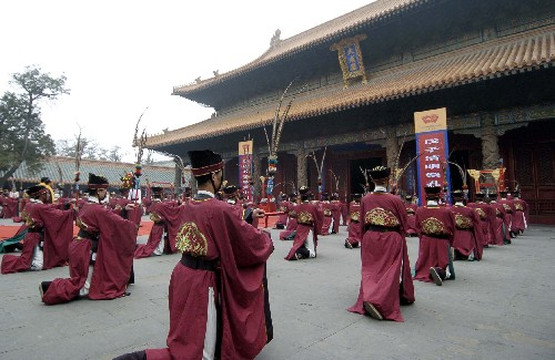 秦泰山刻石-泰安市必去景点