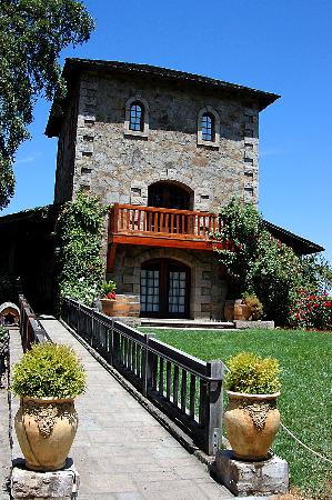 维萨图依酒庄-圣海伦娜必去景点