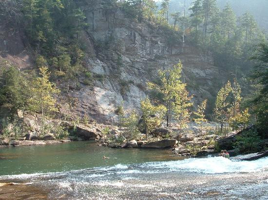Tallulah Gorge State Park-Tallulah Falls必去景点