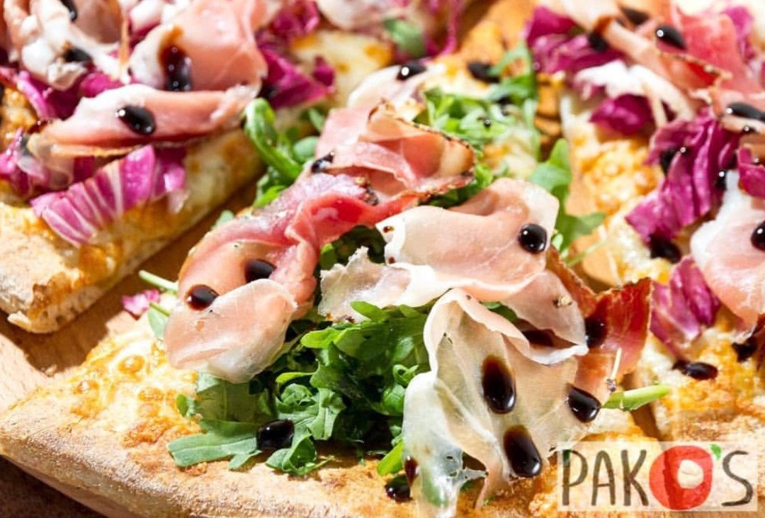 pakos