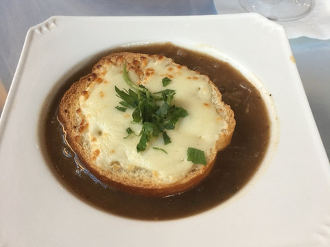 Garfield餐馆和美食-Zoila's Kitchen