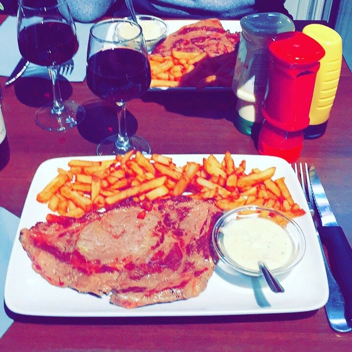 Le Malouna