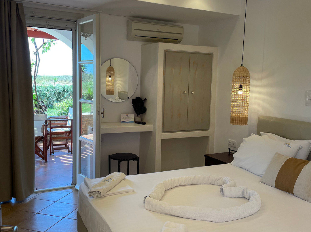 Acti Plaka Apartments主图