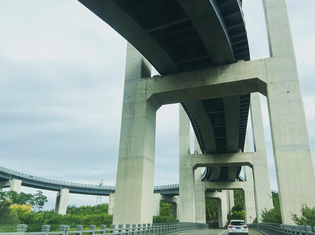 天龙山石窟-太原市必去景点