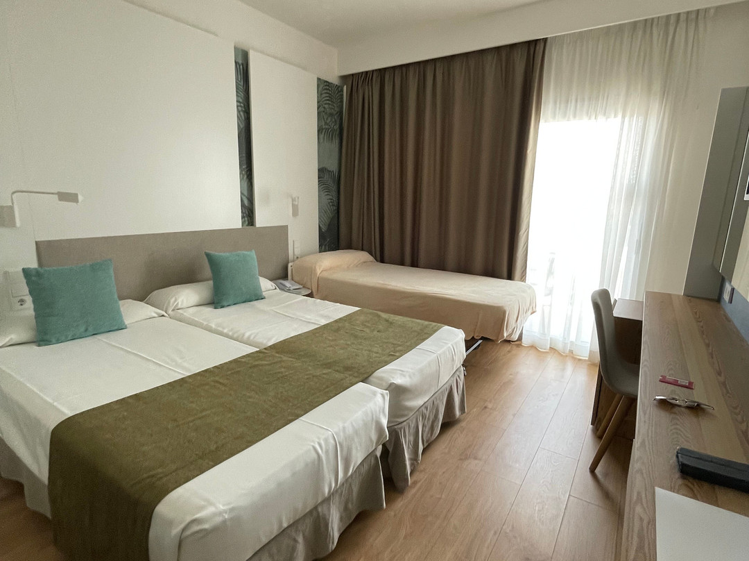 JS游艇酒店主图