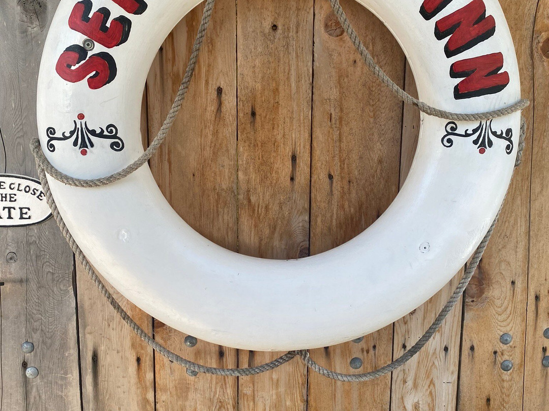 Seine Boat Inn主图