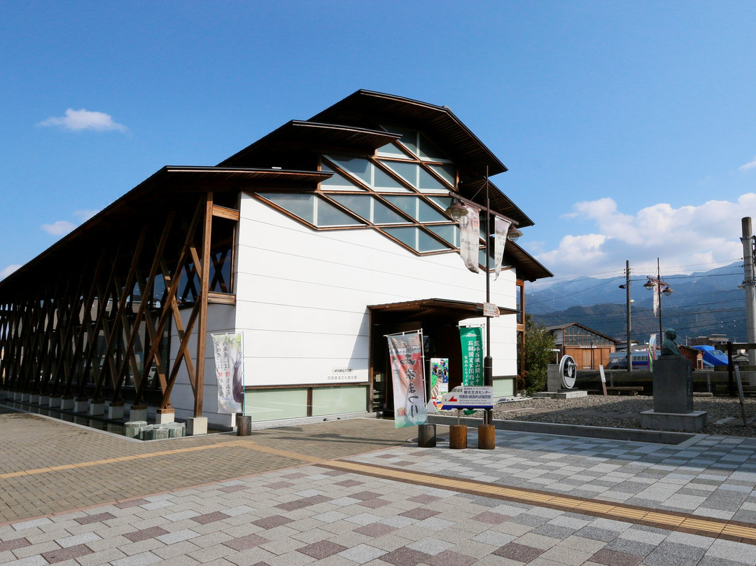 The Railway History Park In Saijo-西条市必去景点