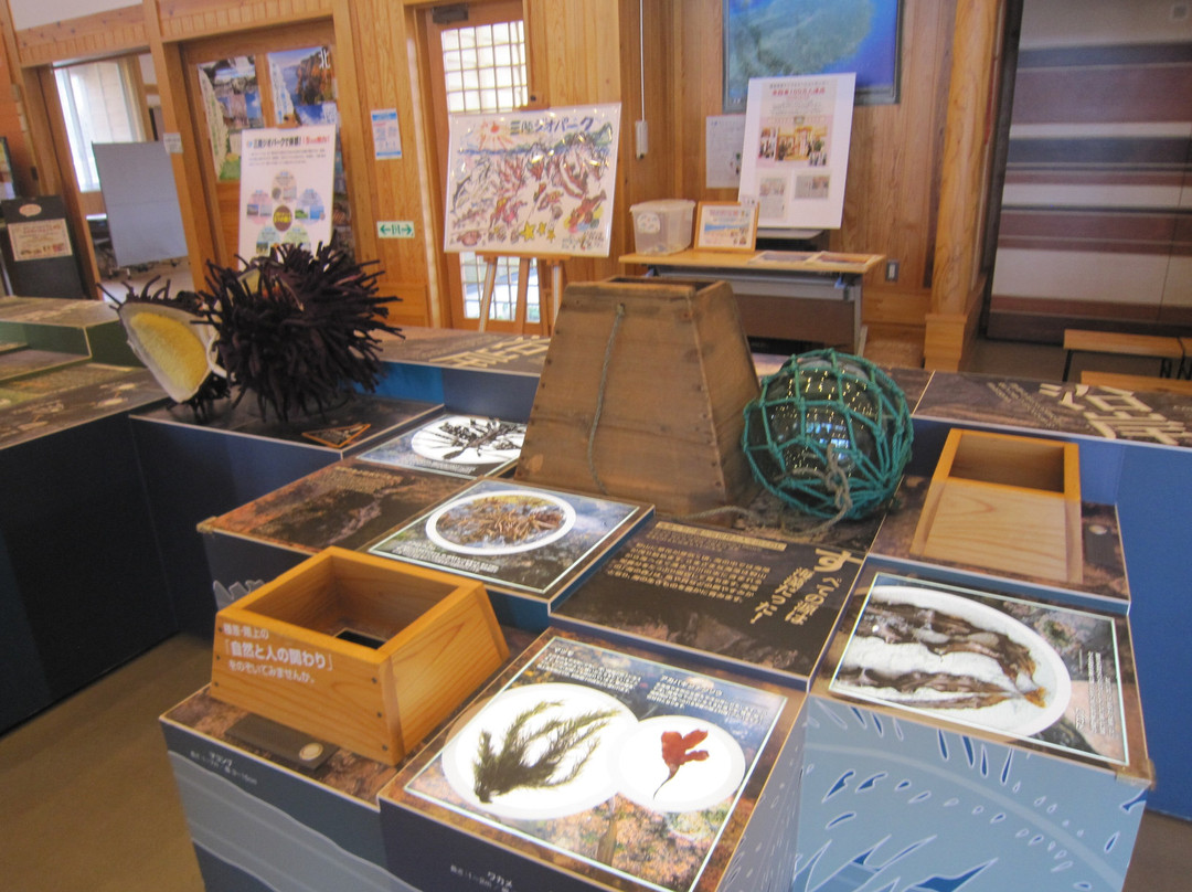 Tanesashi Coast Information Center-八户市必去景点