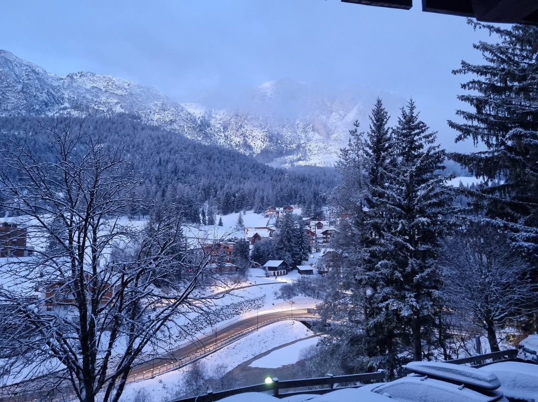 Hotel & Pension La Müda主图