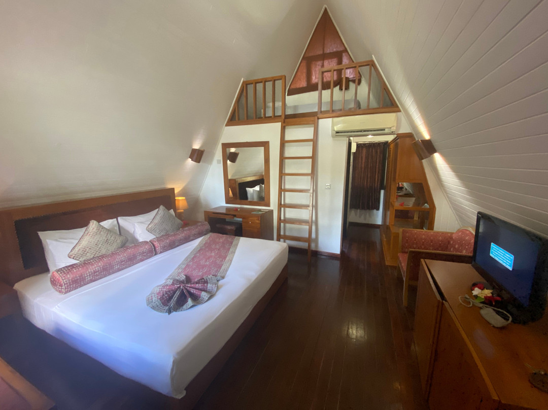 拉迪格岛旅馆主图