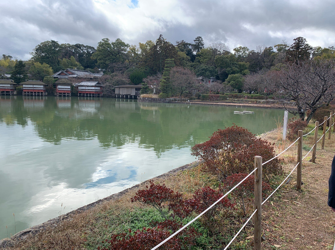 Hachijogaike-长冈京市必去景点