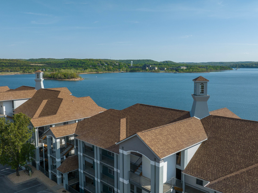 Hollister酒店住宿-梅龙镇怀斯格特布兰森湖区度假村