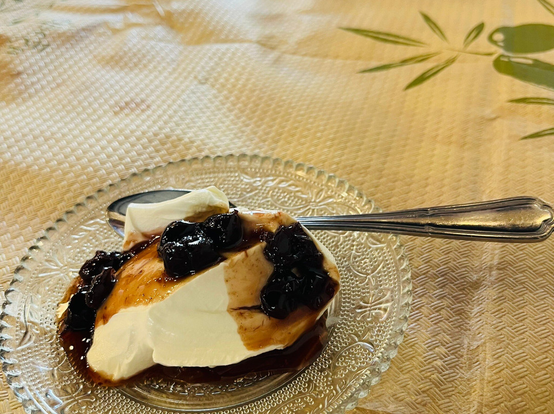 Street Taverna - Piraeus