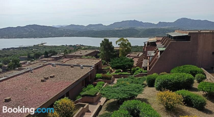 Cugnana Bella Vista Club Residence