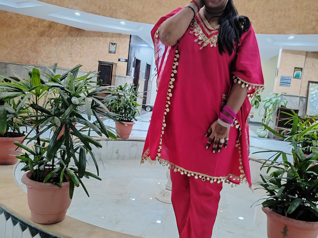 Devi Grand Hibis主图