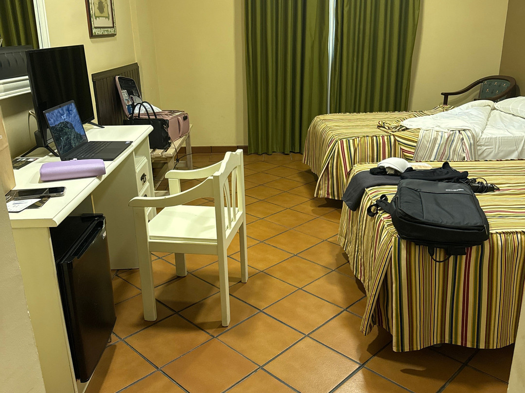 Hotel Los Bronces主图