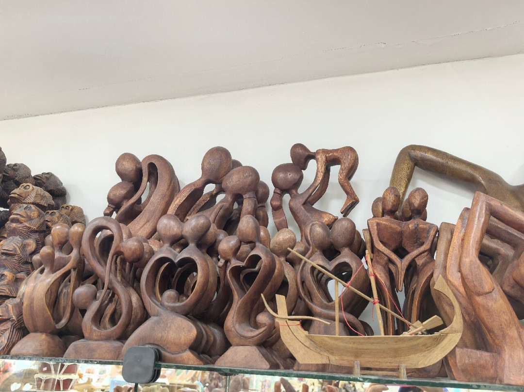 Angolo Souvenir shop-马富士岛必去景点