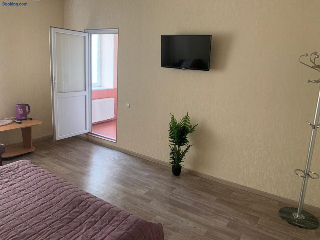 Apartment on Mira Avenue